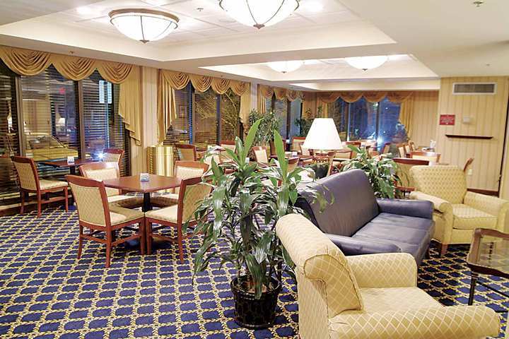 Hampton Inn Atlanta-Peachtree Corners/Norcross Interior photo